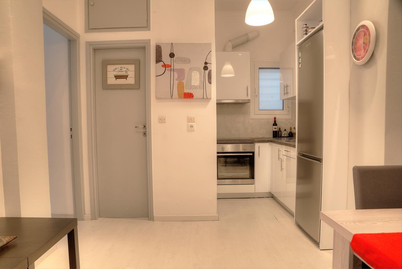 Cosy apartment in Glyfada center Atenas Exterior foto